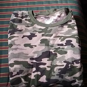 XL camo shirt